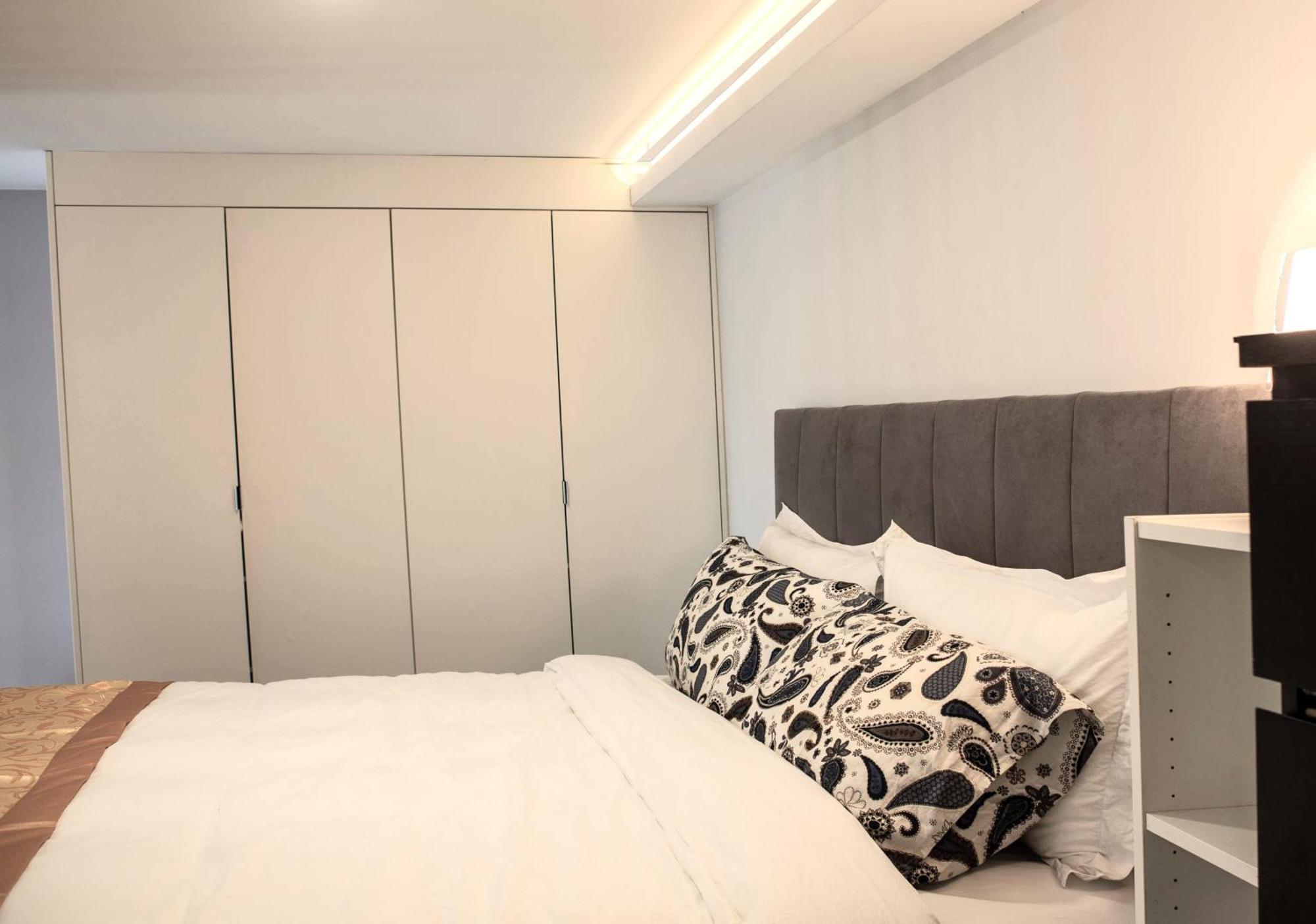 דירות אוייראס Quiet Casa Ee מראה חיצוני תמונה